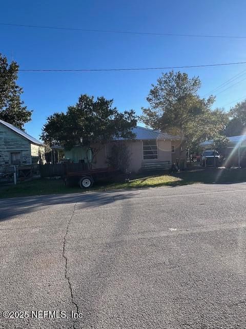 A home in Palatka