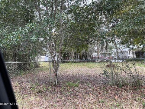 A home in Palatka