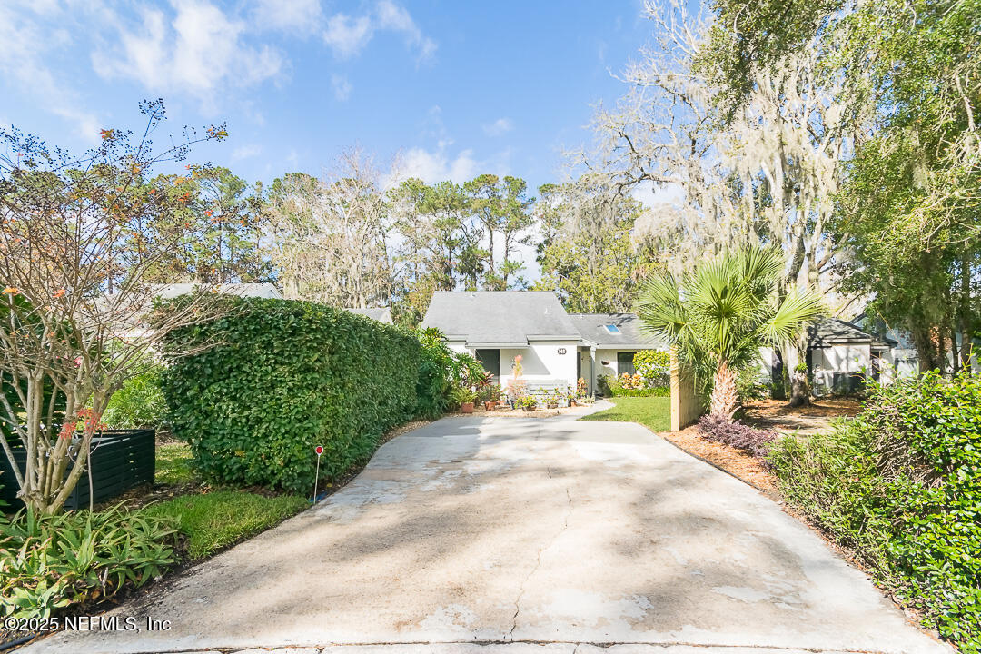 146 BERMUDA Court