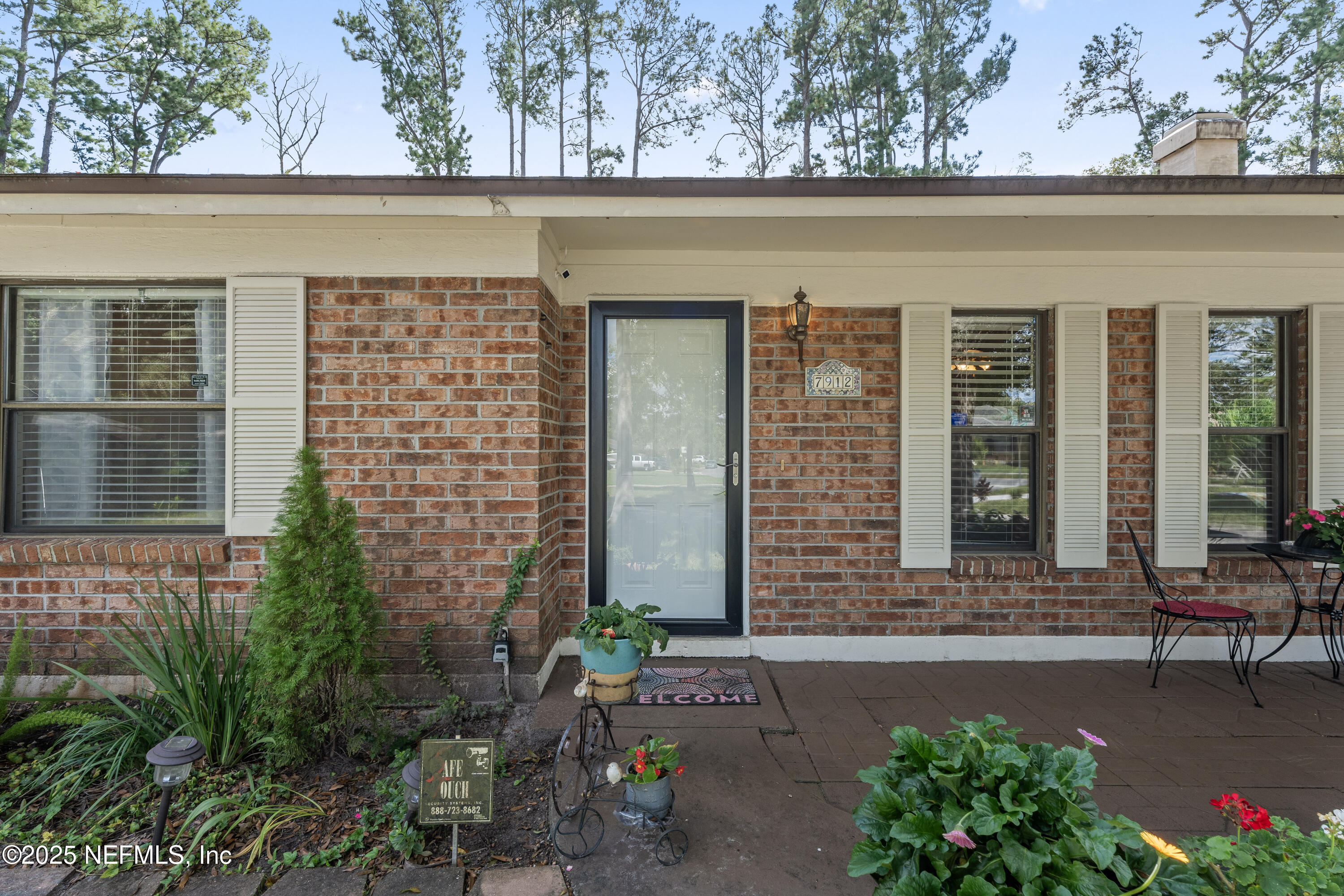 7912 WINTERWOOD Court