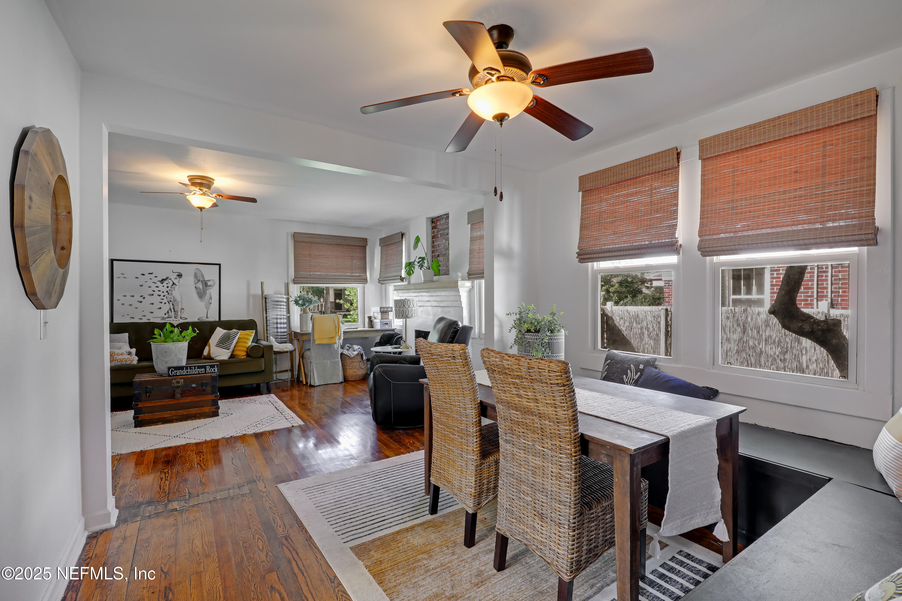 4411 LEXINGTON Avenue