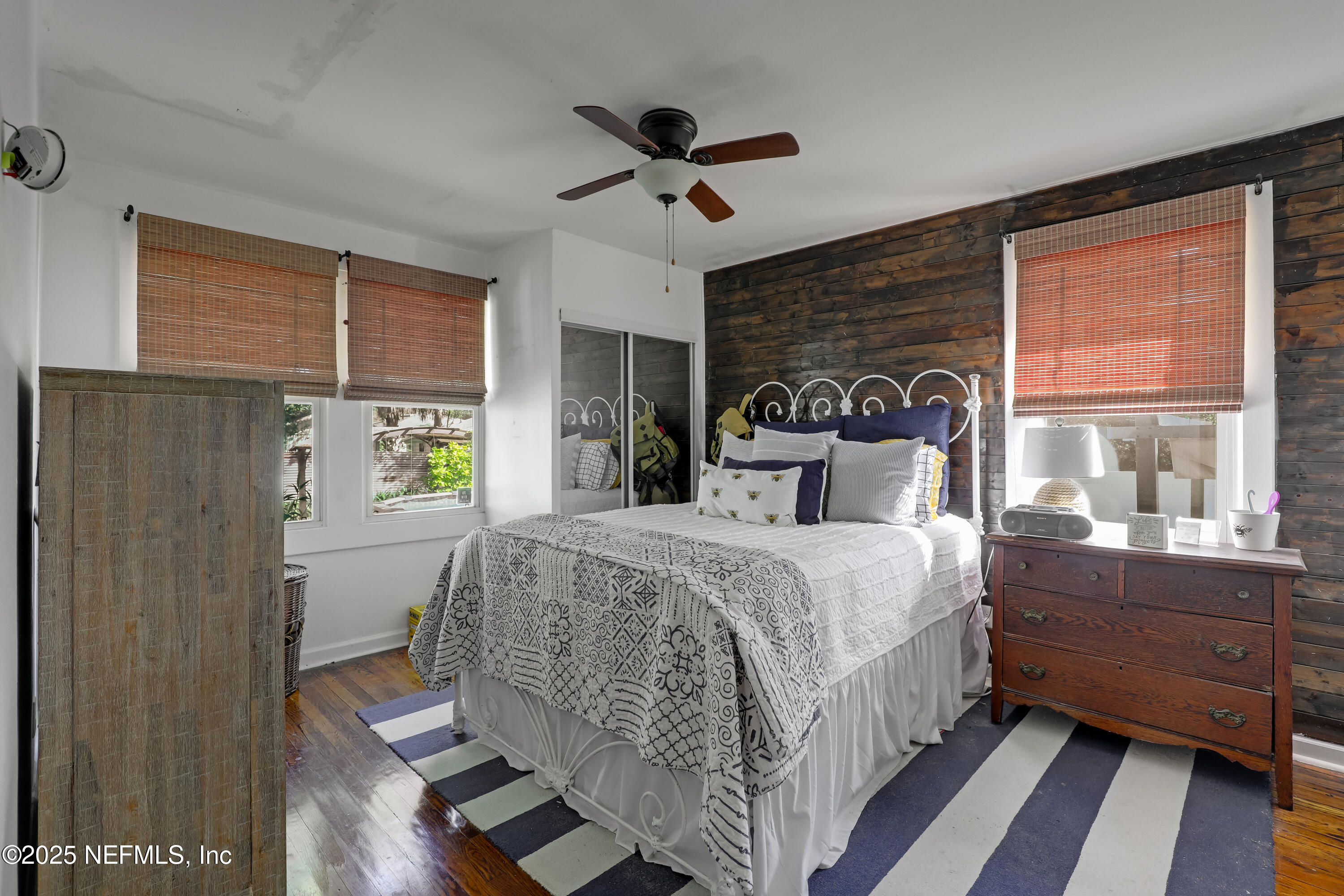 4411 LEXINGTON Avenue