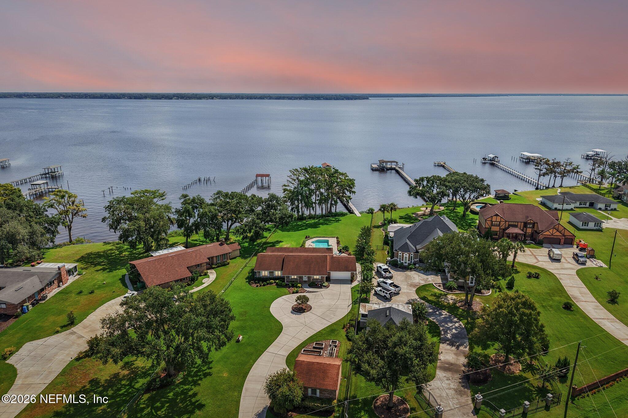 3227 RIVER Road