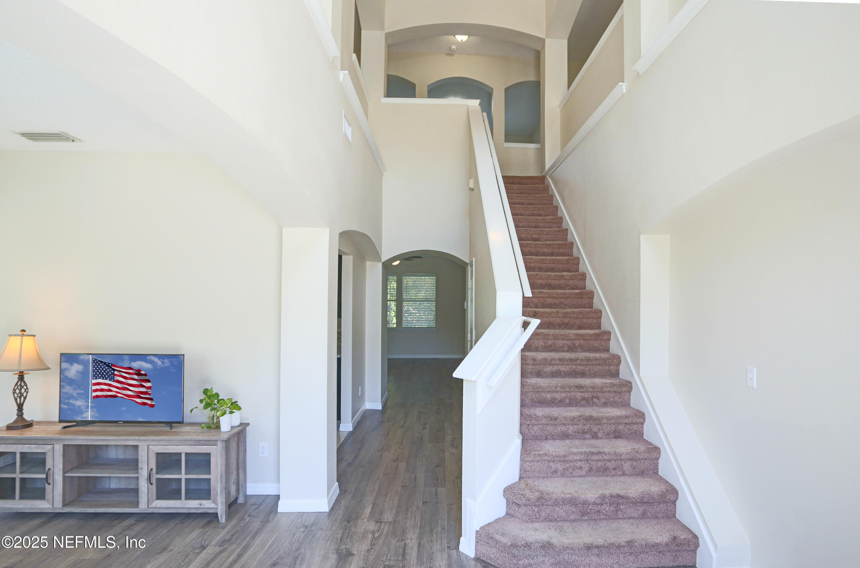 12593 TROPIC Drive