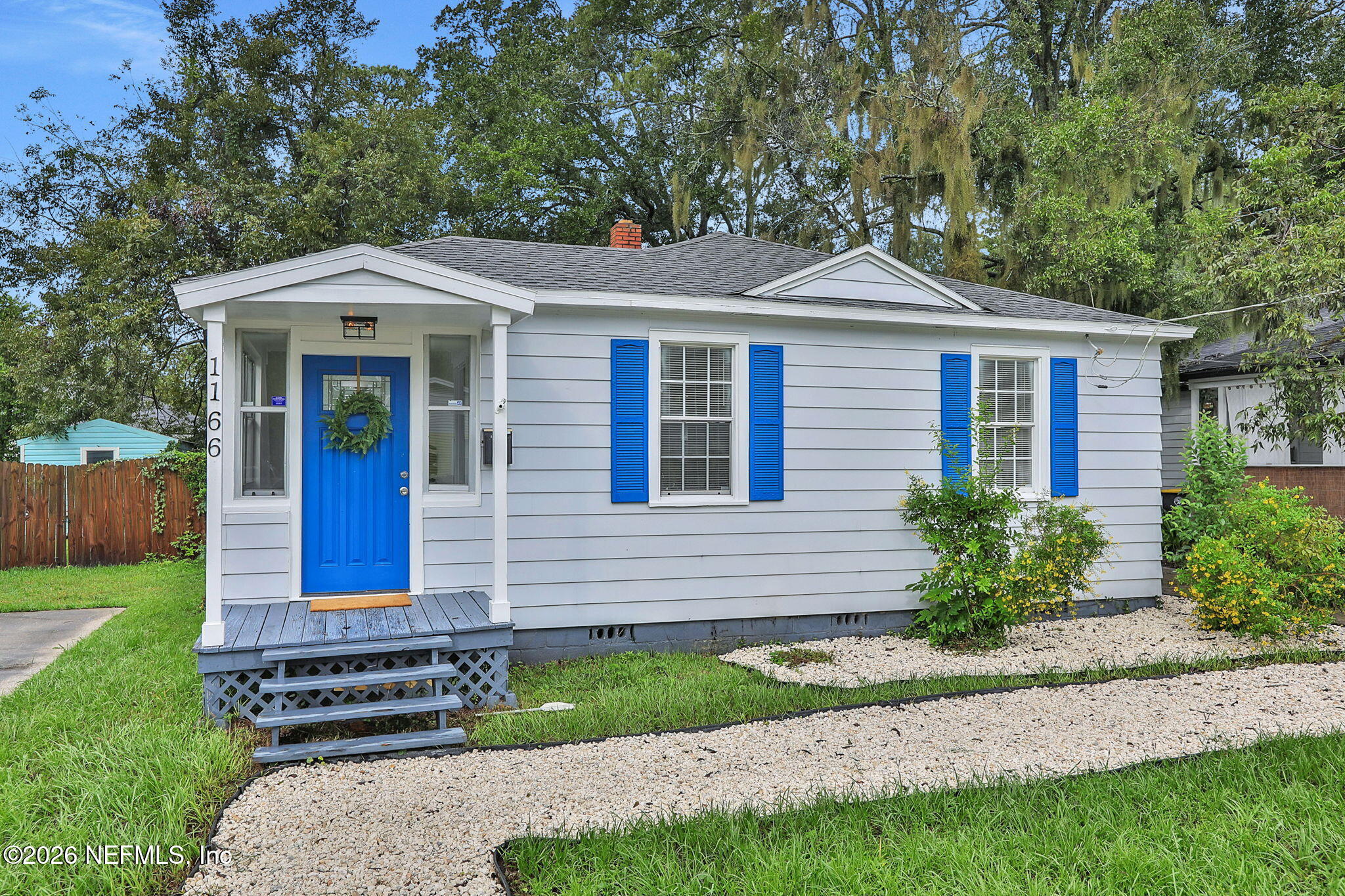 1166 MURRAY Drive