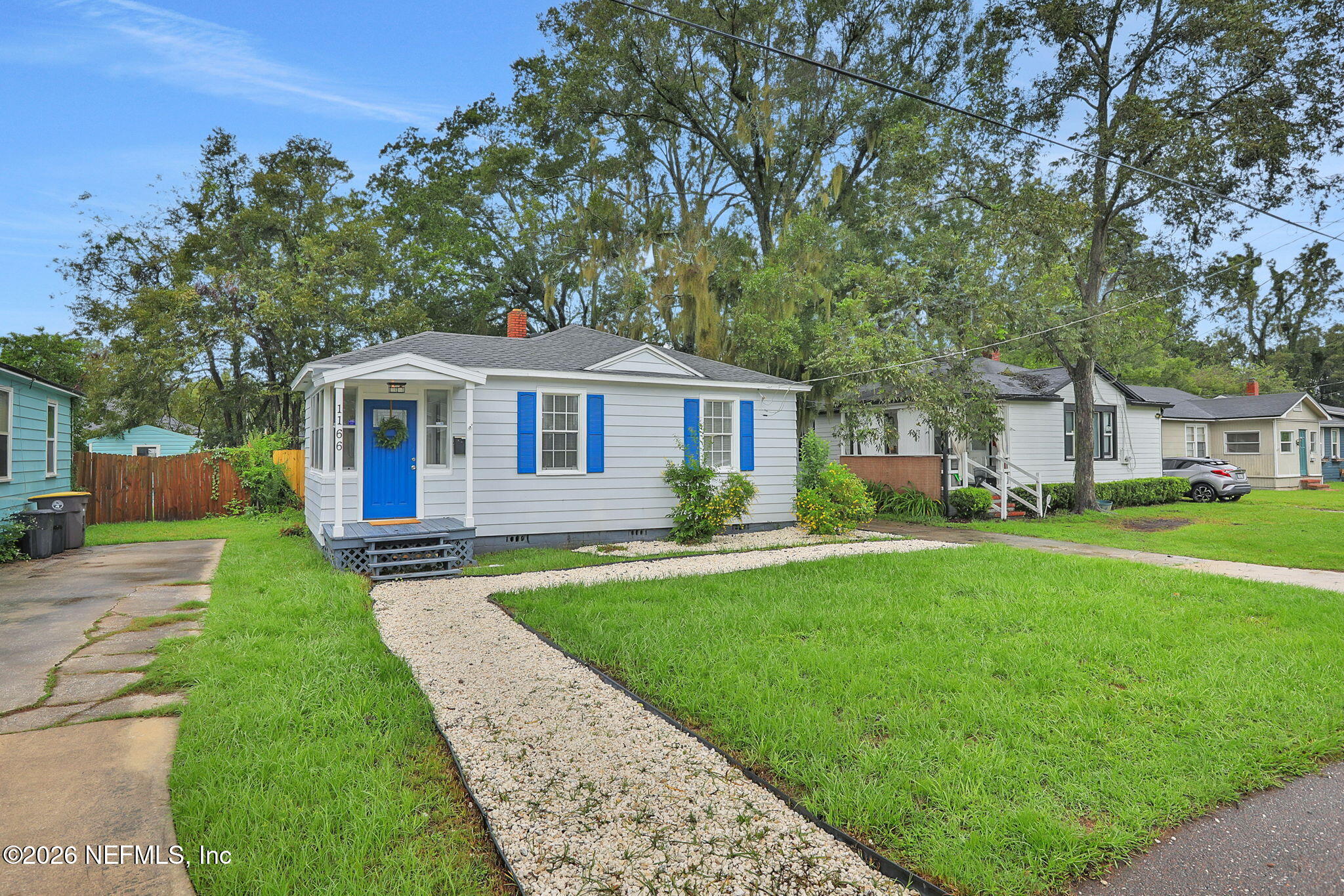 1166 MURRAY Drive