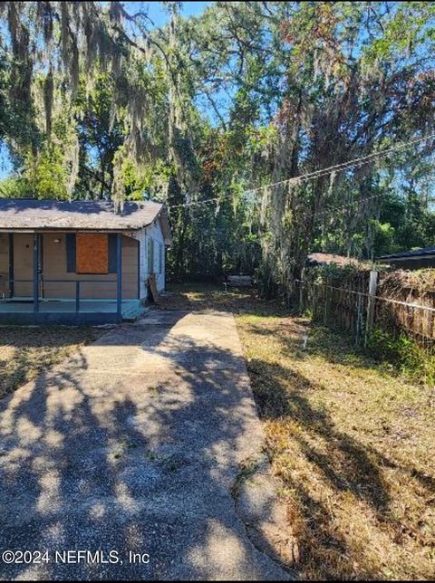 A home in Jacksonville