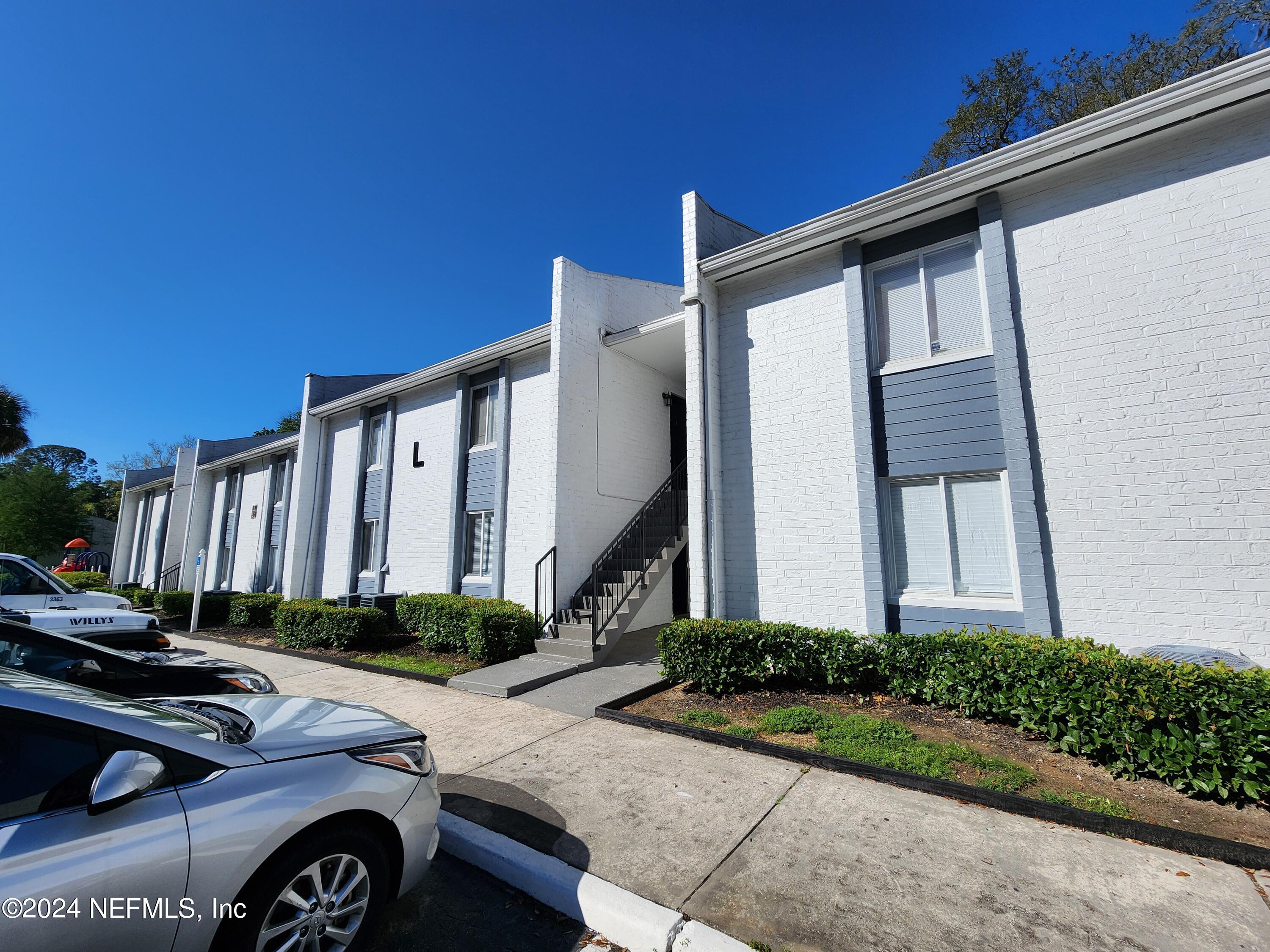 Jacksonville, FL home for sale located at 3952 Atlantic Boulevard Unit L-09, Jacksonville, FL 32207