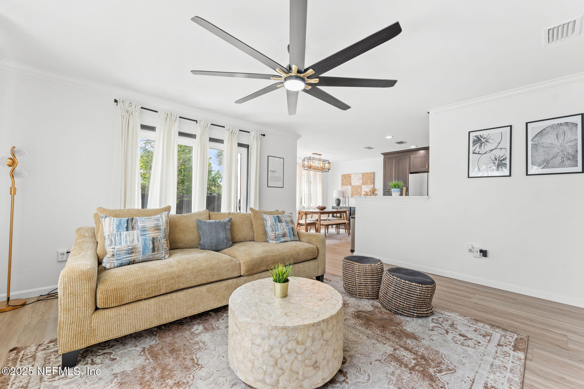307 ARRICOLA Avenue UNIT A UNIT B