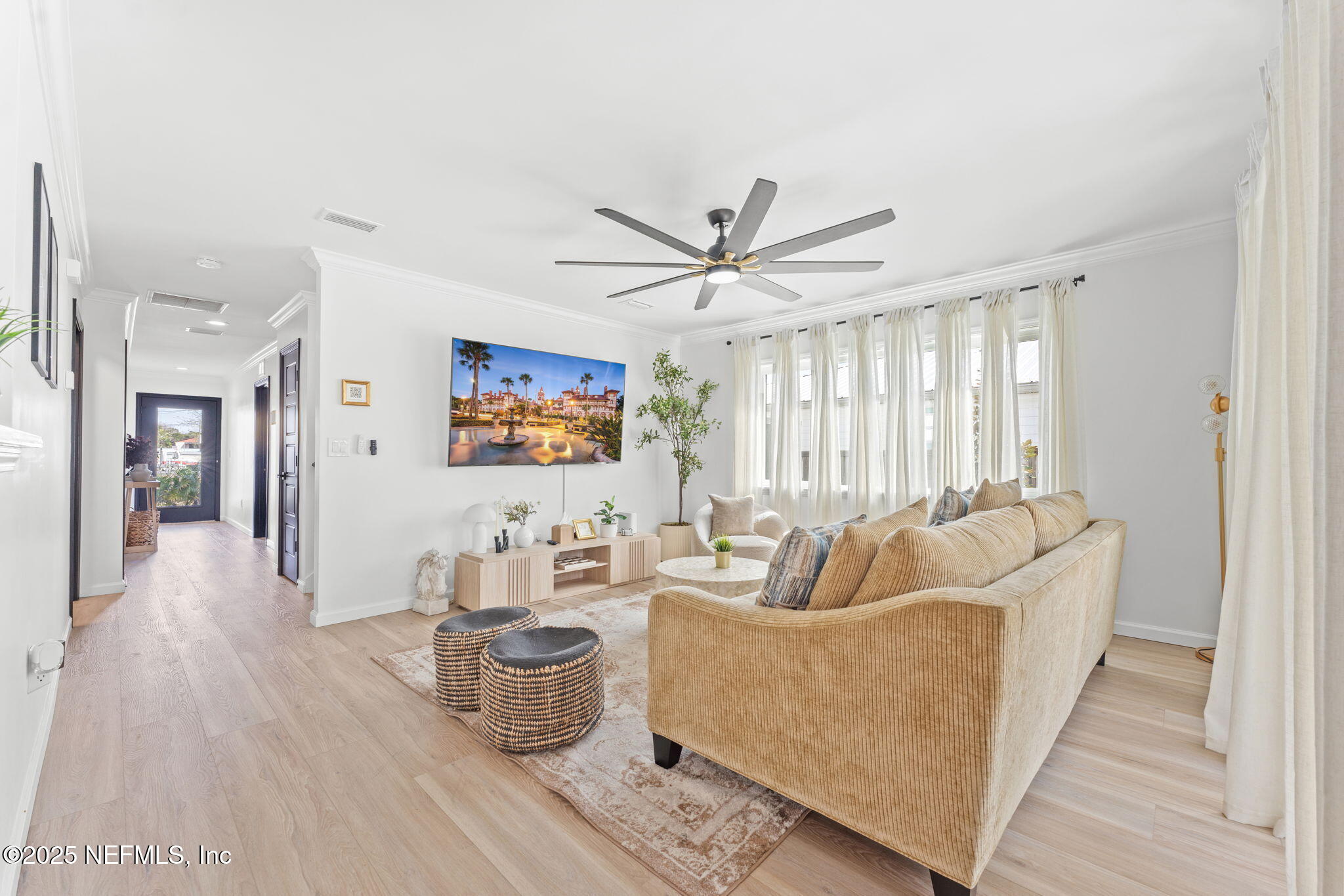 307 ARRICOLA Avenue UNIT A UNIT B