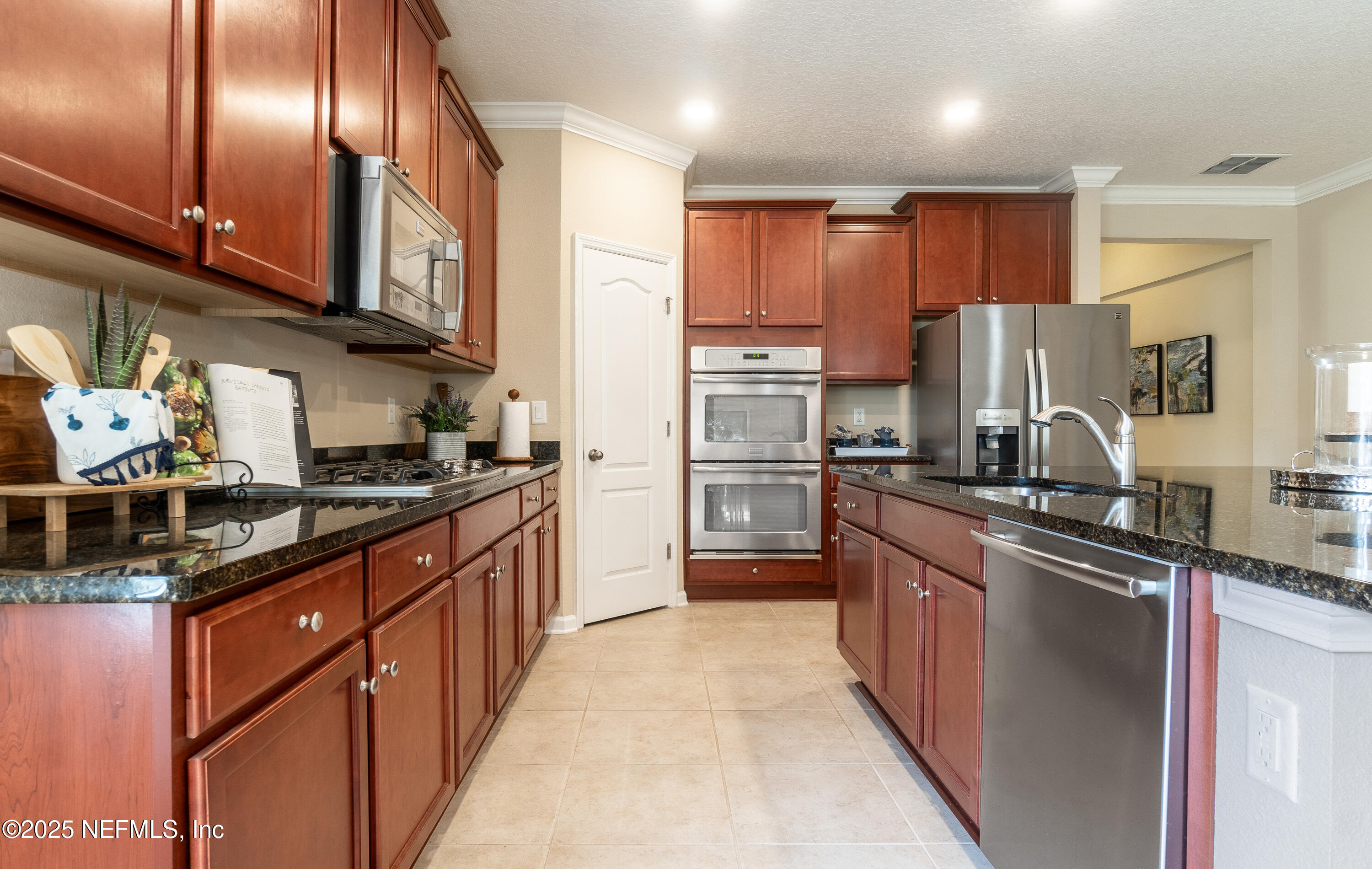262 WHITE MARSH Drive