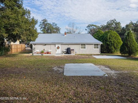 A home in Palatka