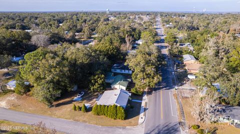 A home in Palatka