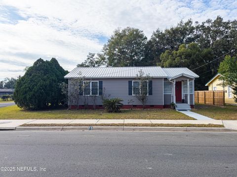 A home in Palatka