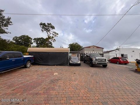 5547 RIVER FOREST Drive Jacksonville FL 32211