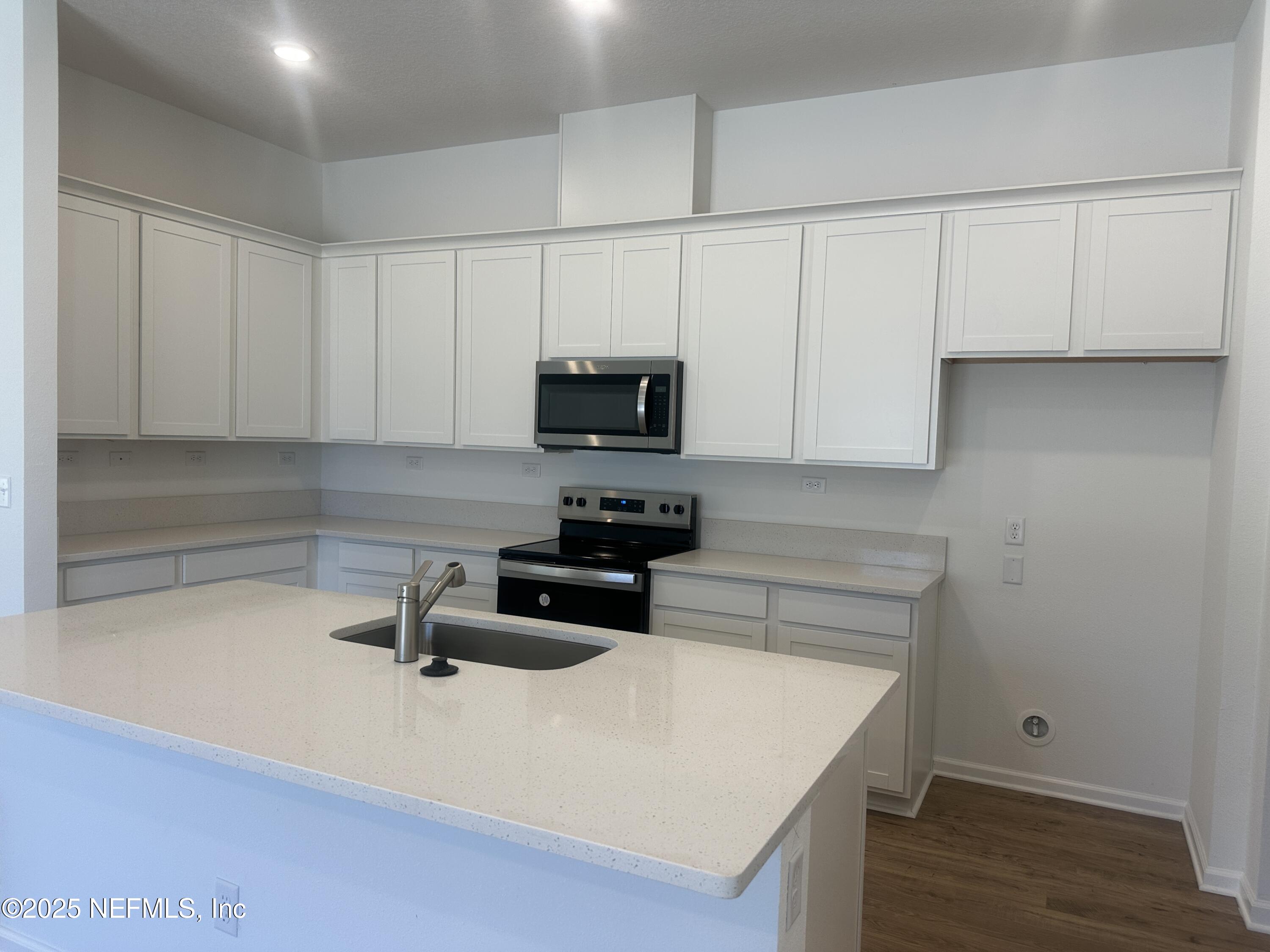 3373 GOLDEN EYE Drive