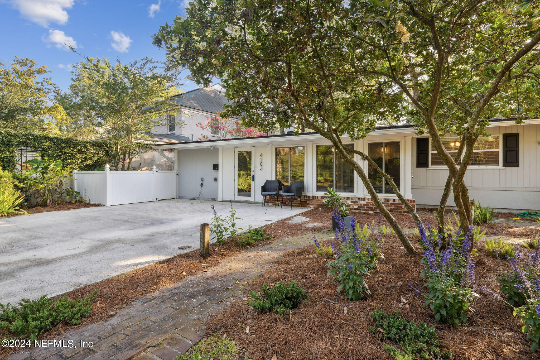 Jacksonville, FL home for sale located at 4203 Demedici Avenue, Jacksonville, FL 32210