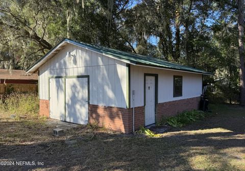 A home in Palatka