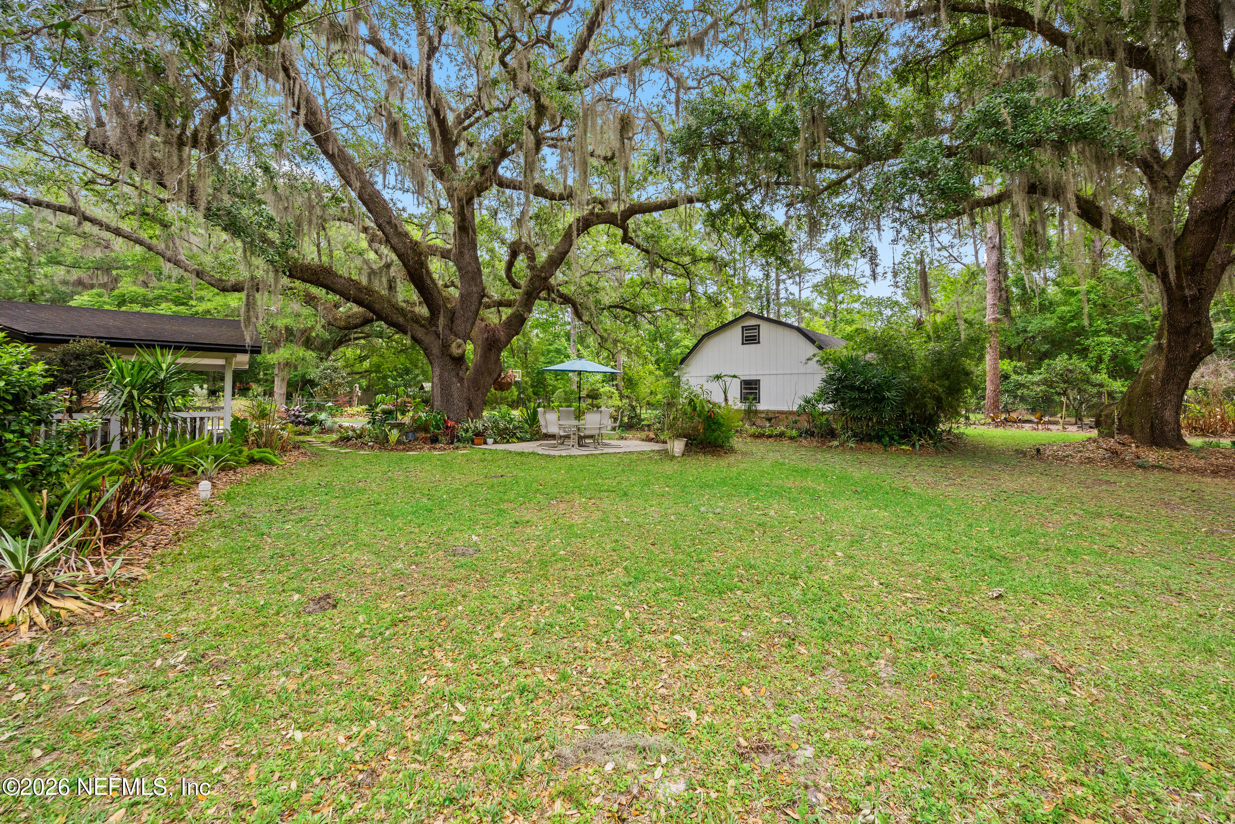 1913 STATE ROAD 13 N