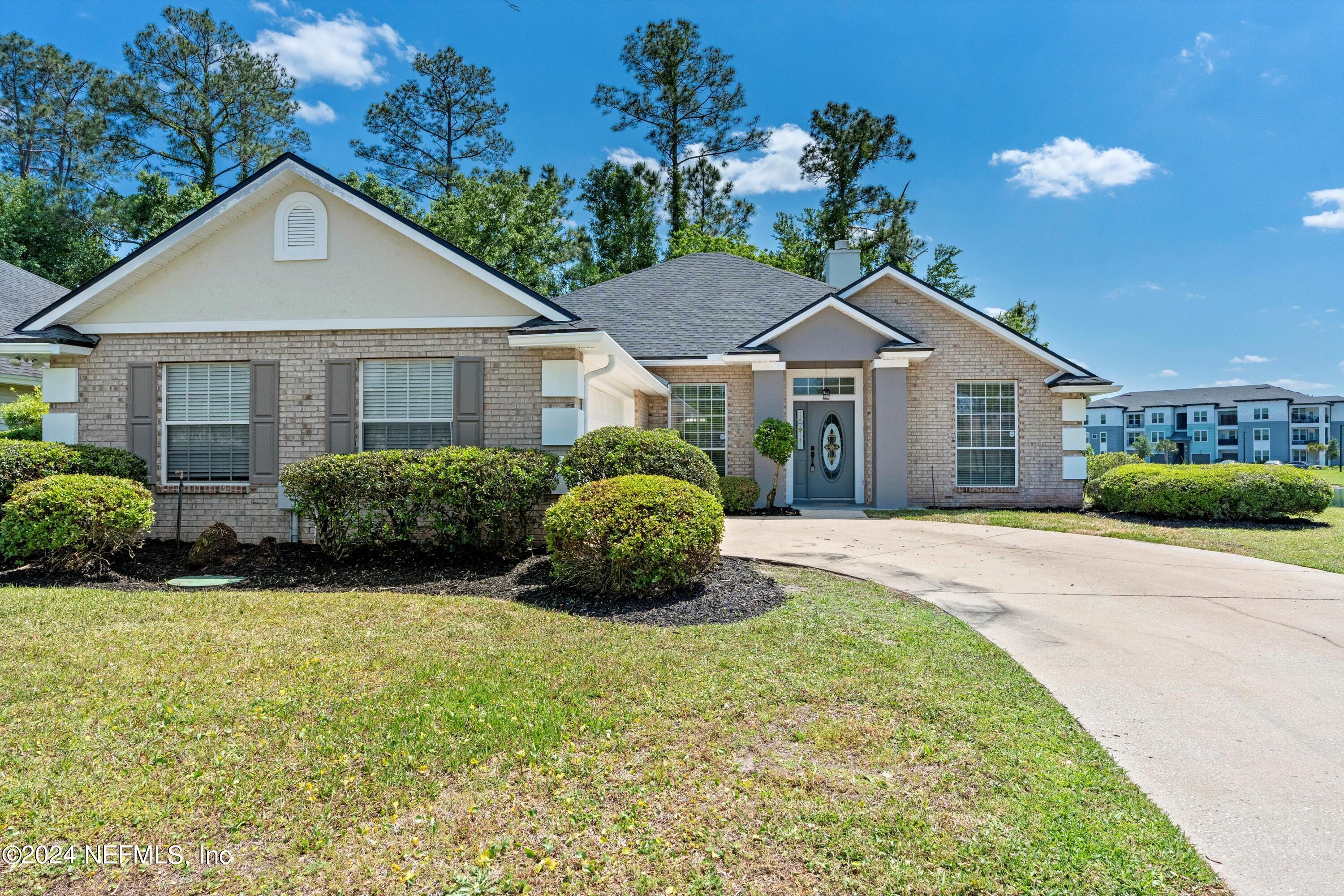 Jacksonville, FL home for sale located at 6370 Plantation Bay Drive N, Jacksonville, FL 32244