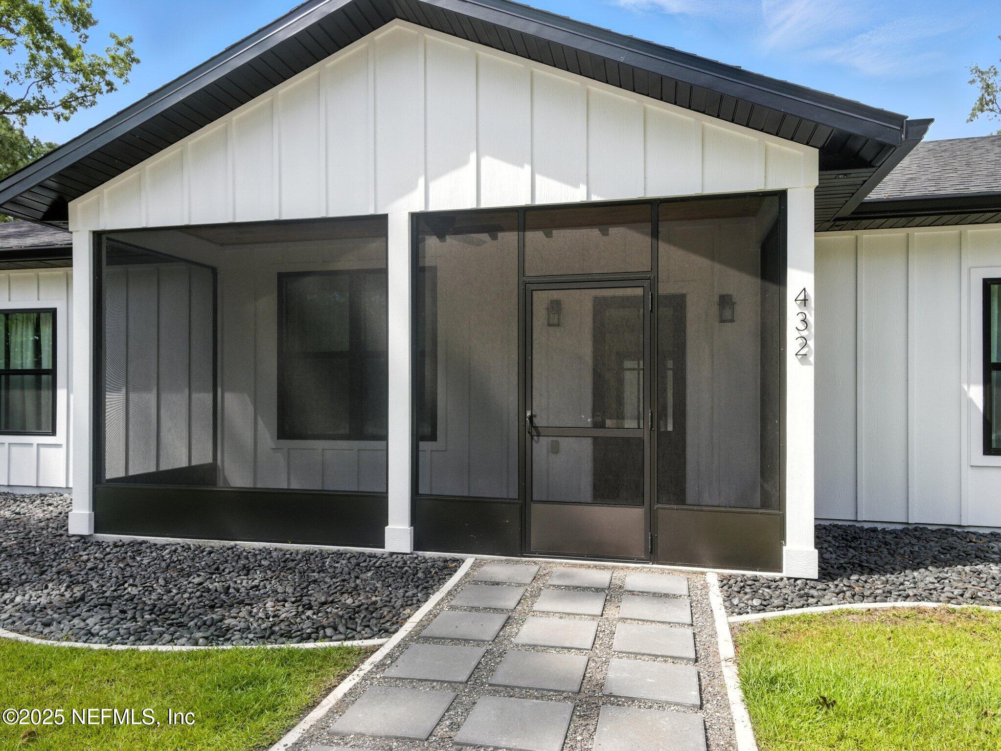 432 SE 55TH Street