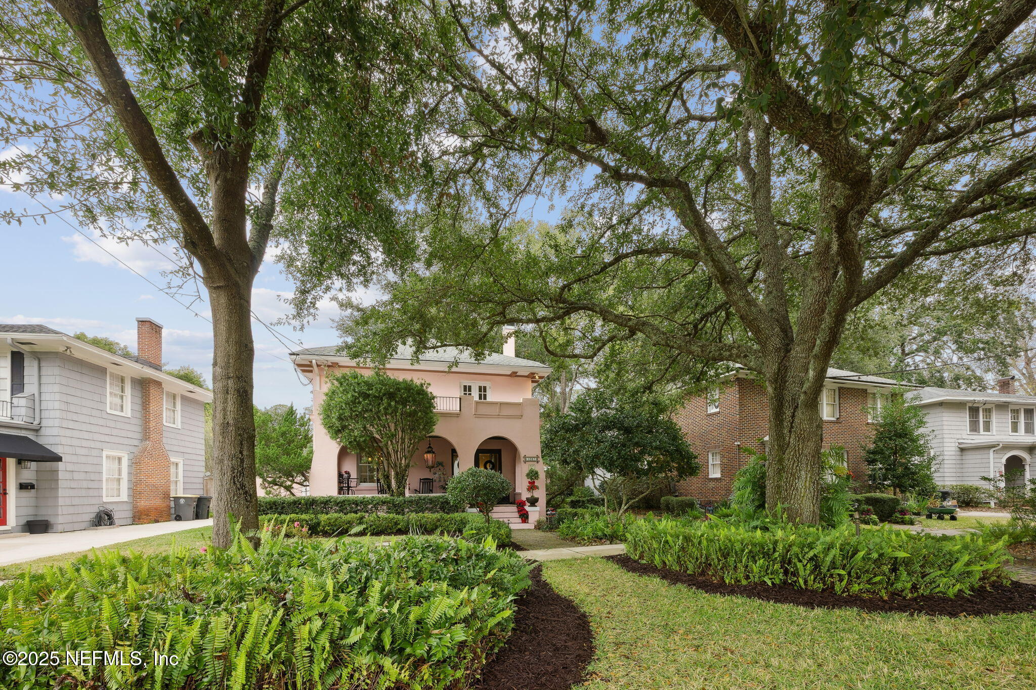 1287 AVONDALE Avenue