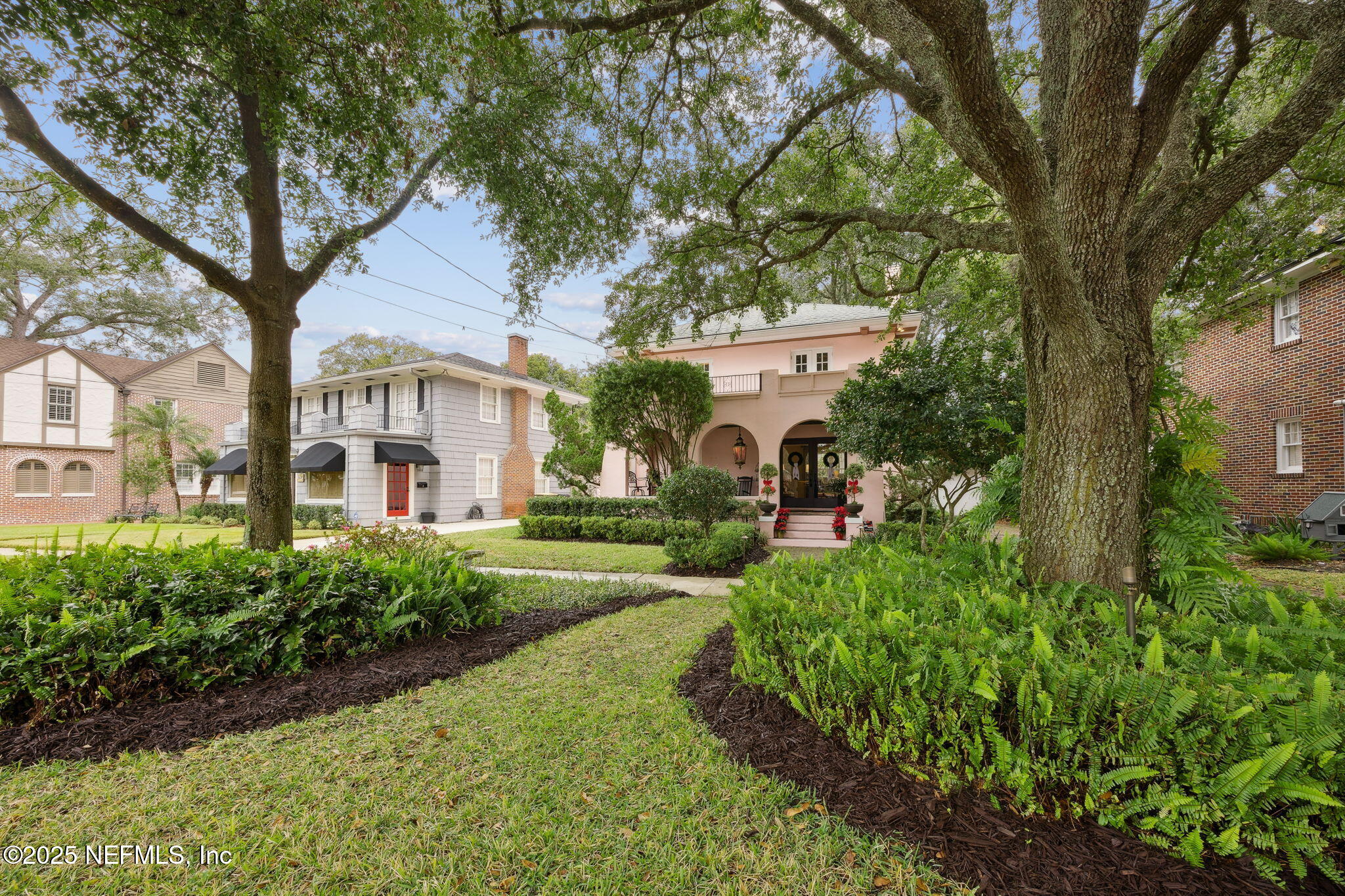 1287 AVONDALE Avenue