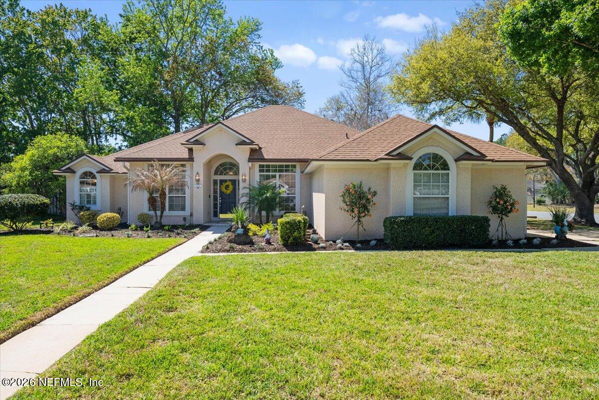 1800 MANCHESTER Court S