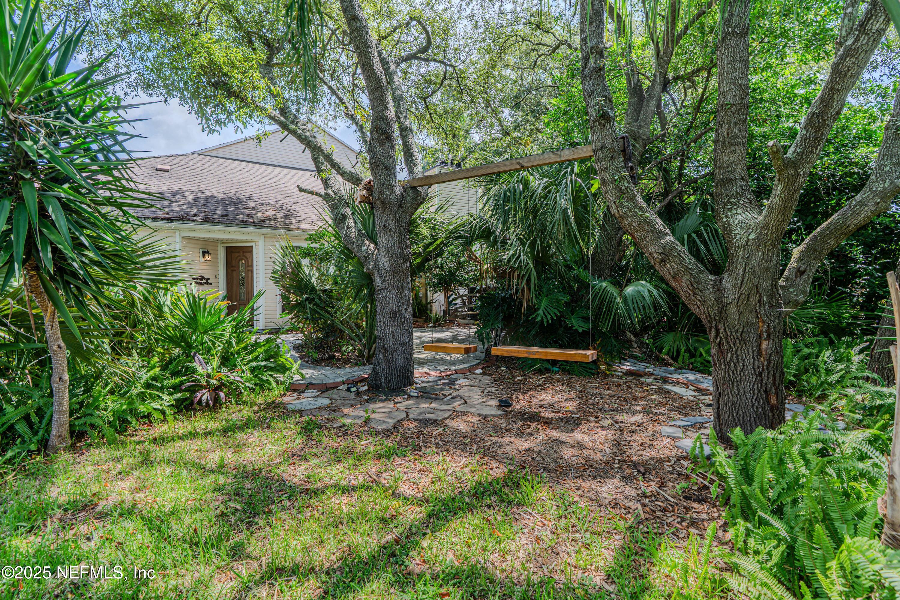 335 SUNRISE Circle