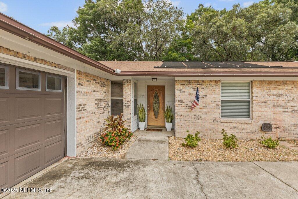 11155 WINDY OAKS Drive N