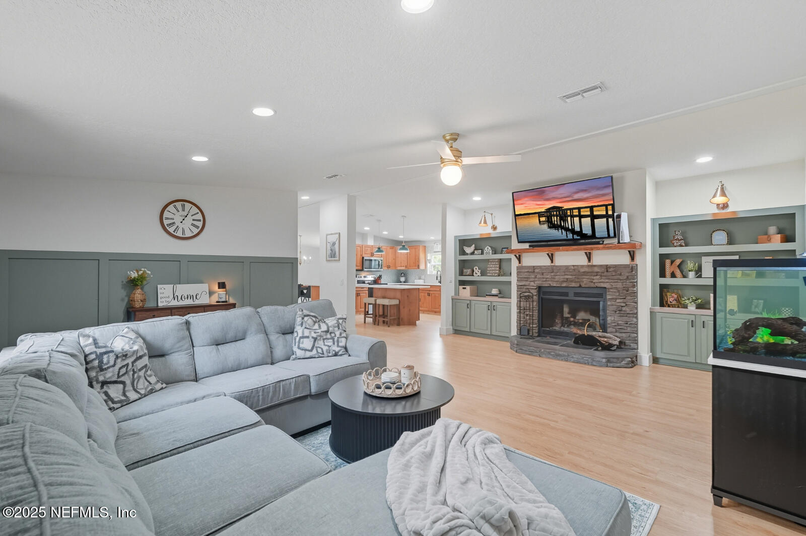 2341 COCONUT Boulevard