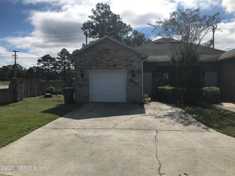 A home in PALATKA