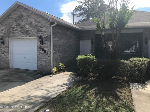 A home in PALATKA