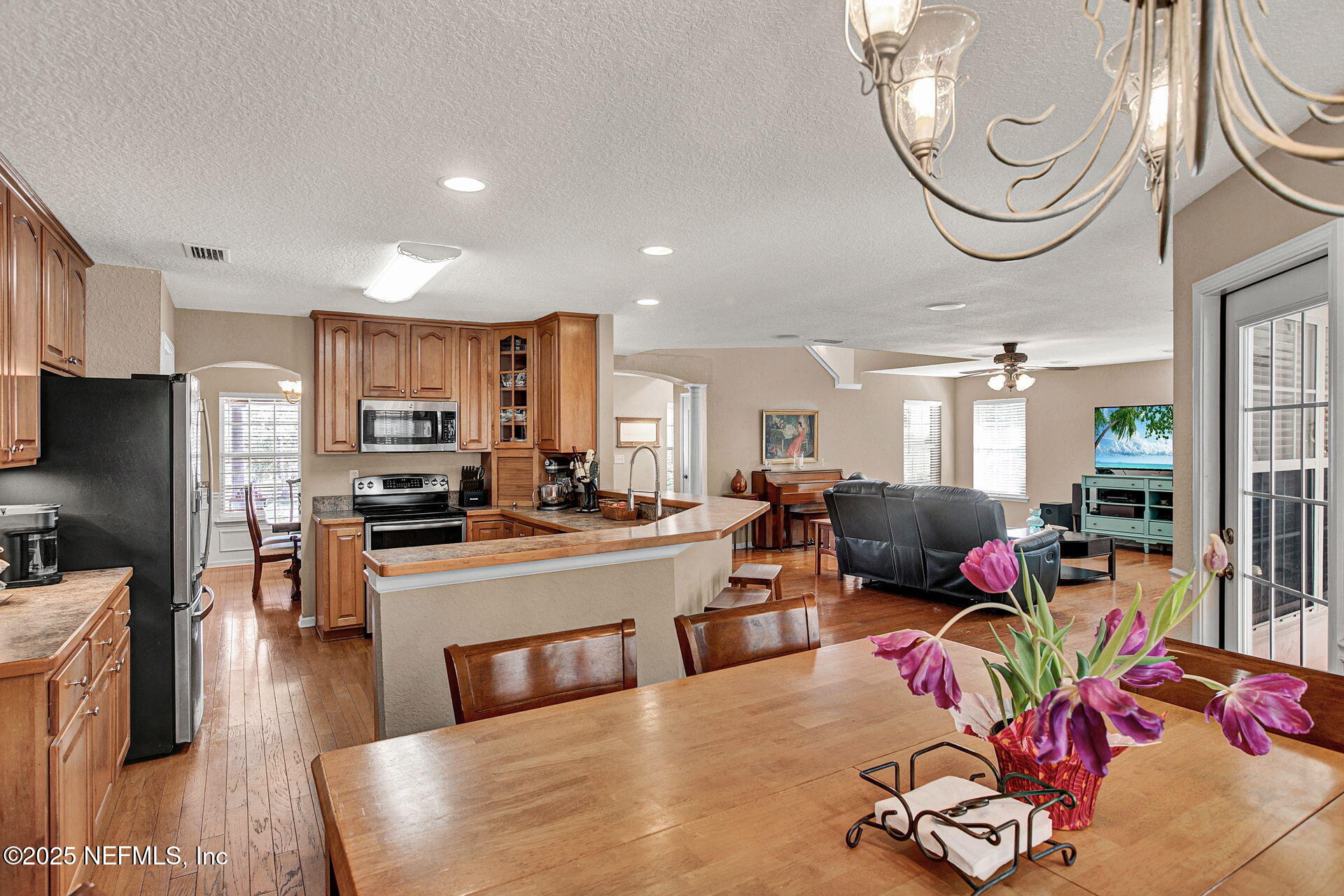 2152 GINHOUSE Drive