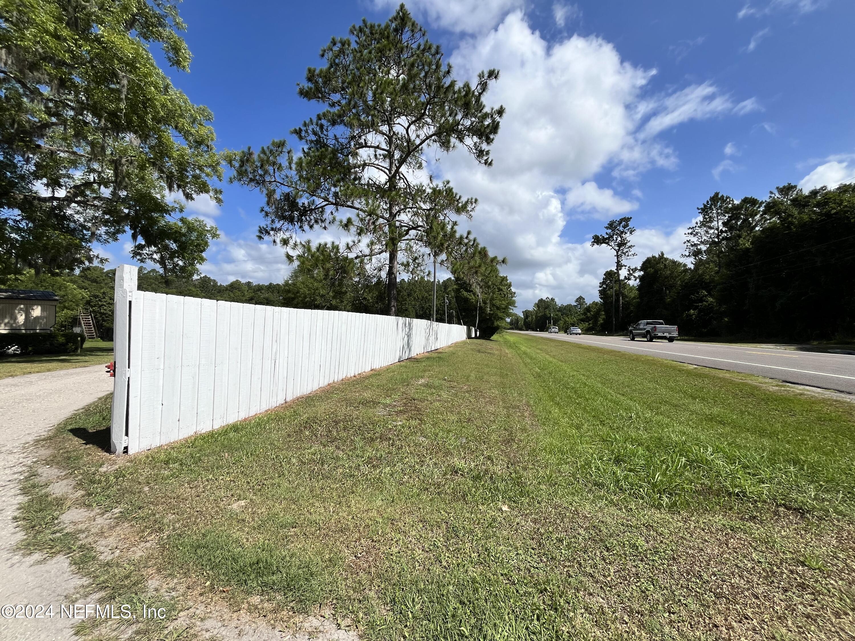 7318 SE STATE ROAD 100