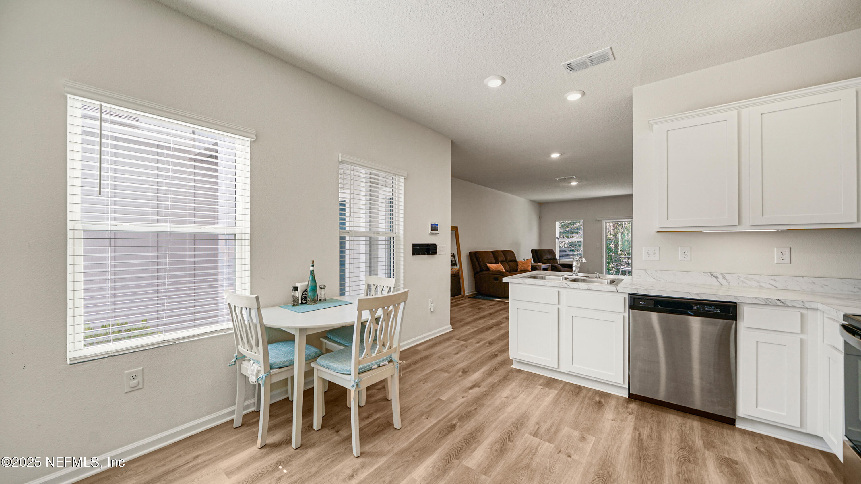332 PISTACHIO Place