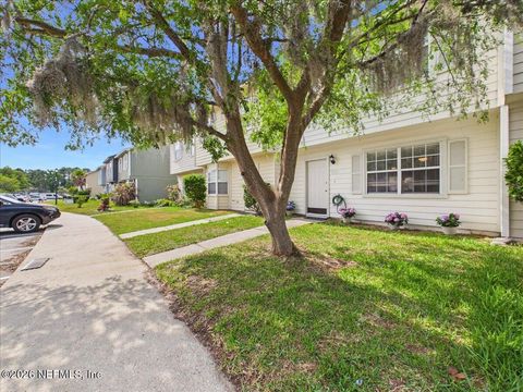 Photo of 3361 MANDARIN GLEN Drive, Jacksonville, FL 32223 (MLS # 2143872)