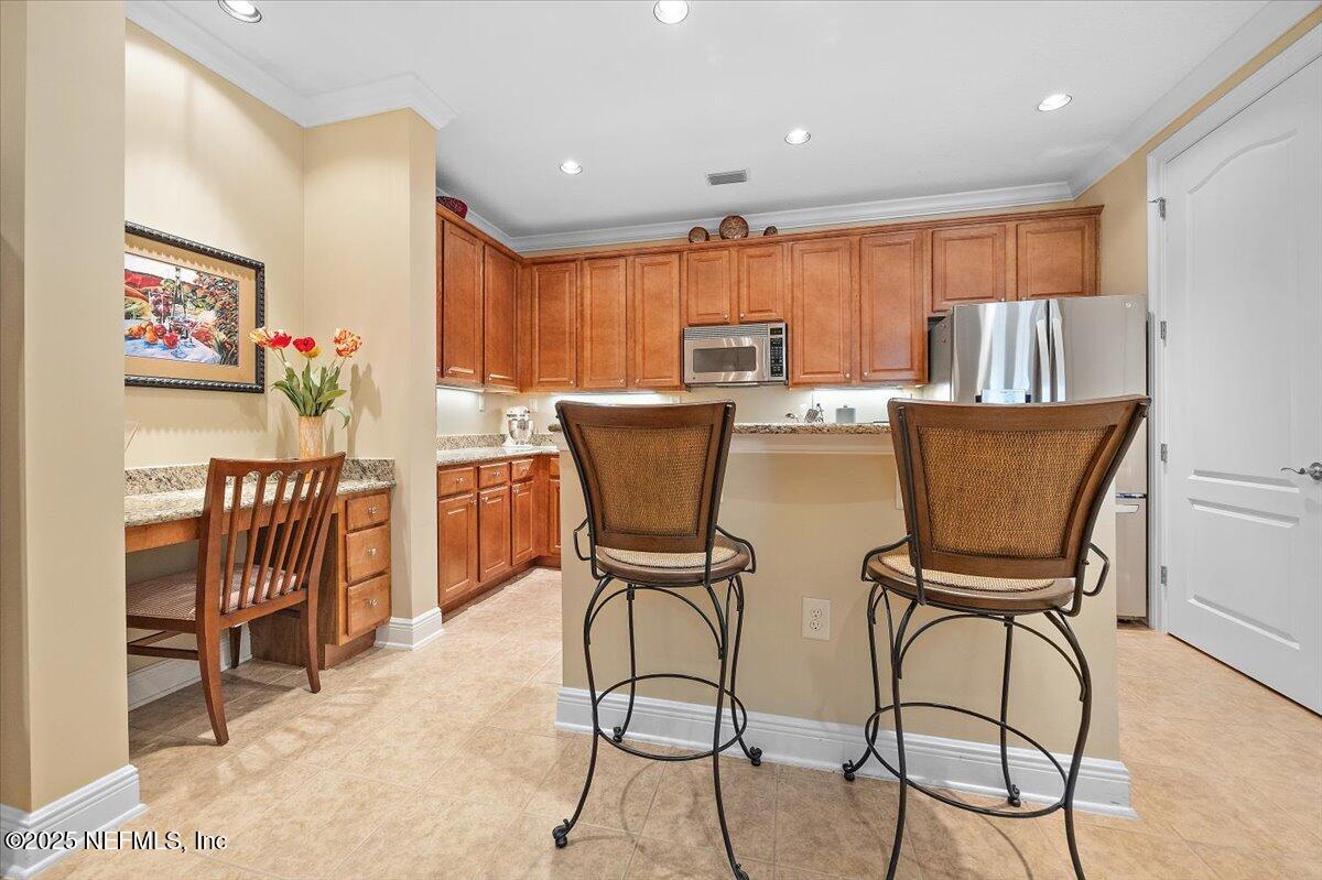 4300 SOUTH BEACH Parkway 1204