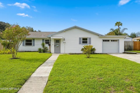Photo of 816 16TH Avenue N, Jacksonville Beach, FL 32250 (MLS # 2164221)