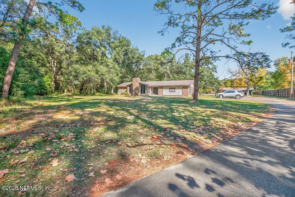 268 ARTHUR MOORE Drive