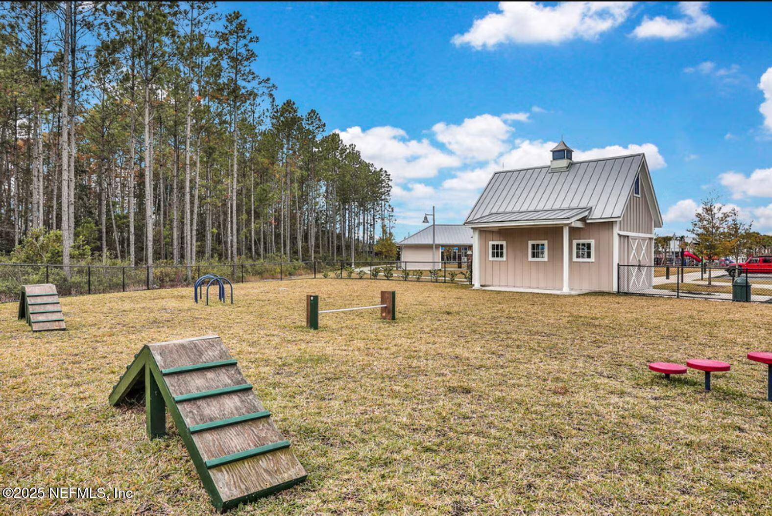43 CAMPHOR LAUREL Road
