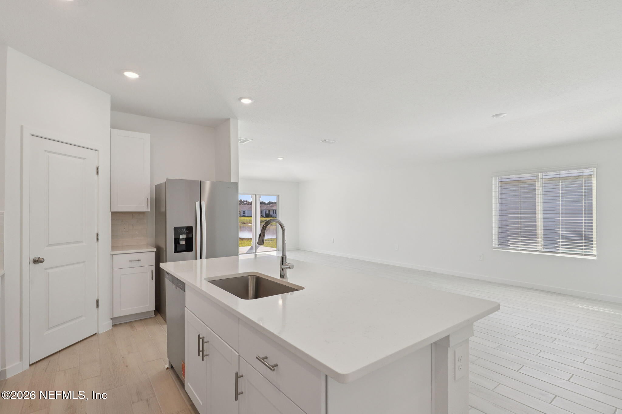 7386 EVERETT FOREST Drive