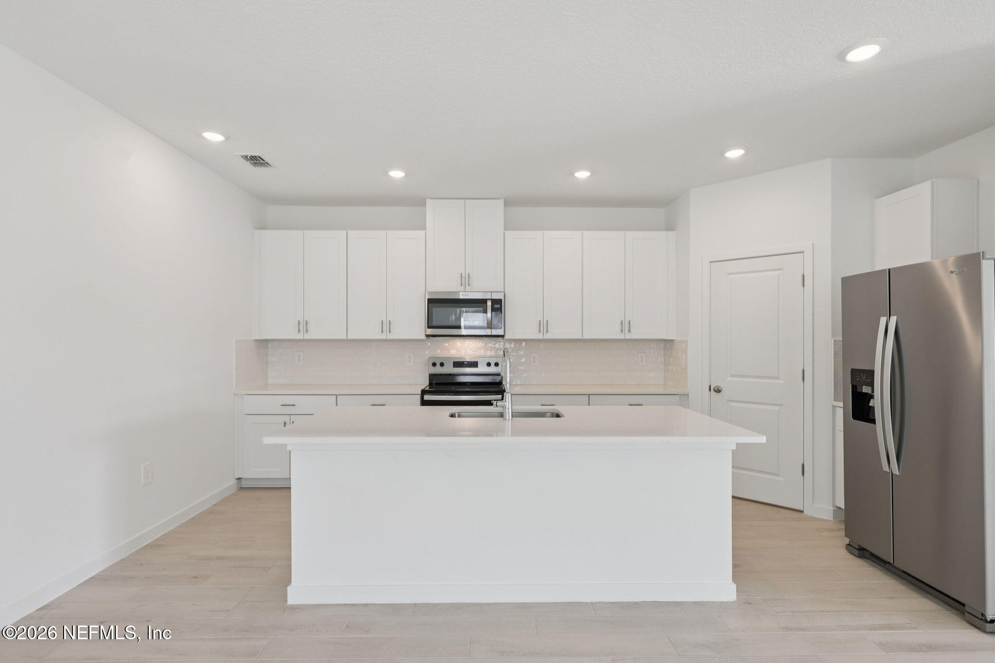 7386 EVERETT FOREST Drive