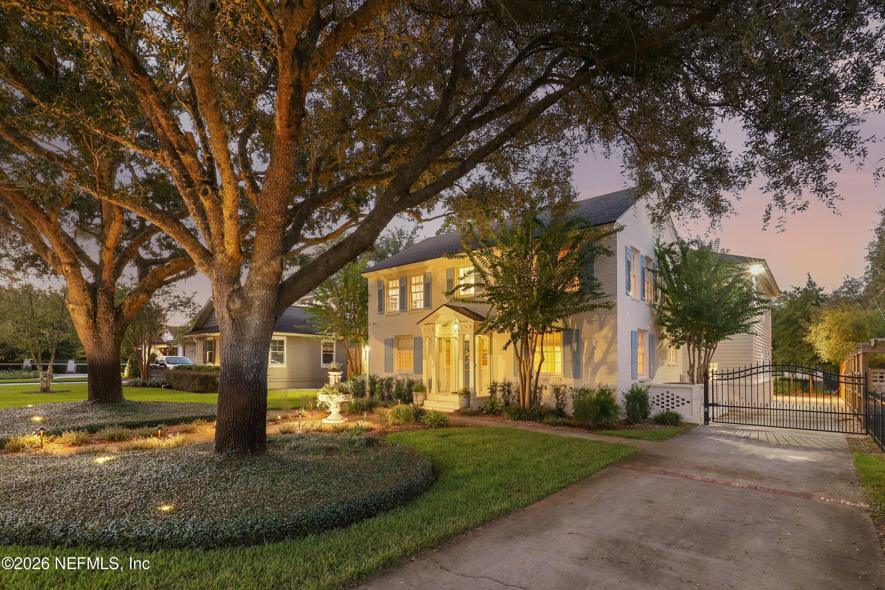 1205 MAPLETON Road