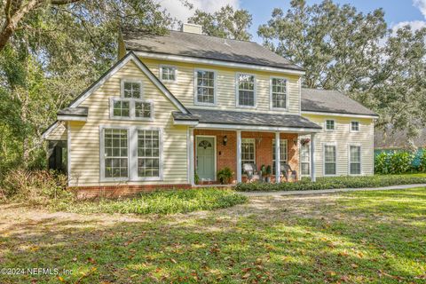 A home in Middleburg