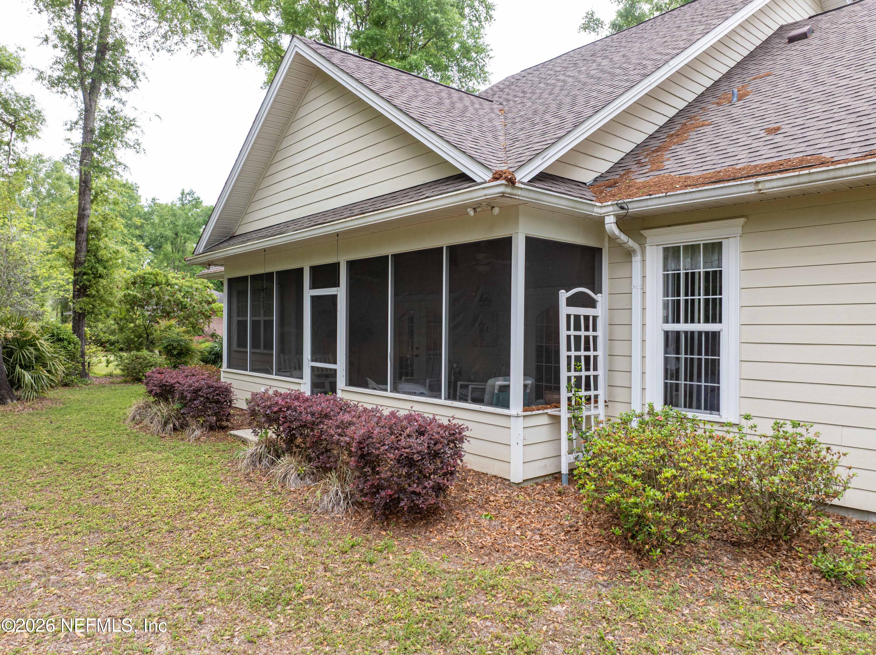 23339 MEADOWVIEW Drive