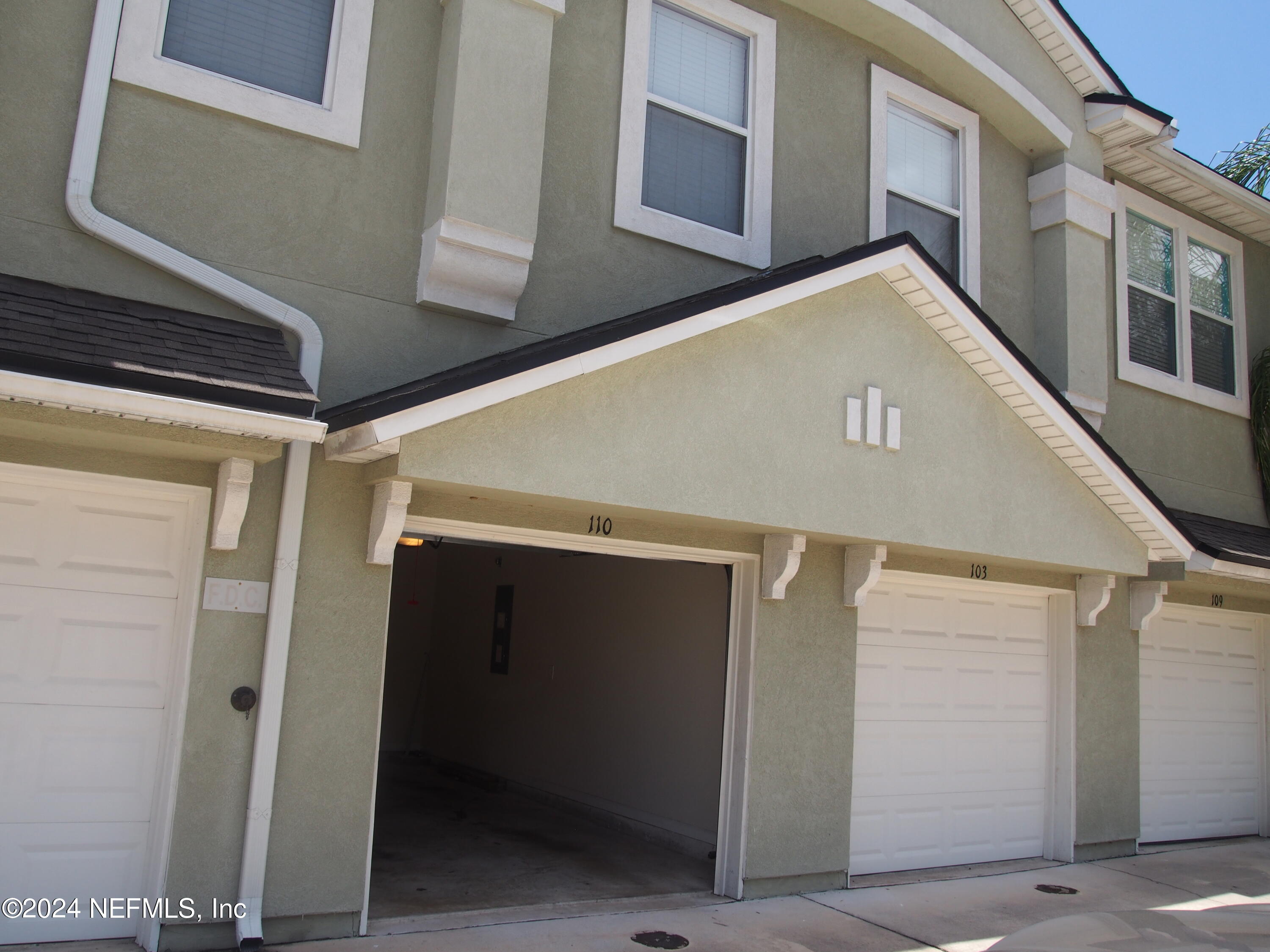 Jacksonville, FL home for sale located at 8204 WHITE FALLS Boulevard 110, Jacksonville, FL 32256