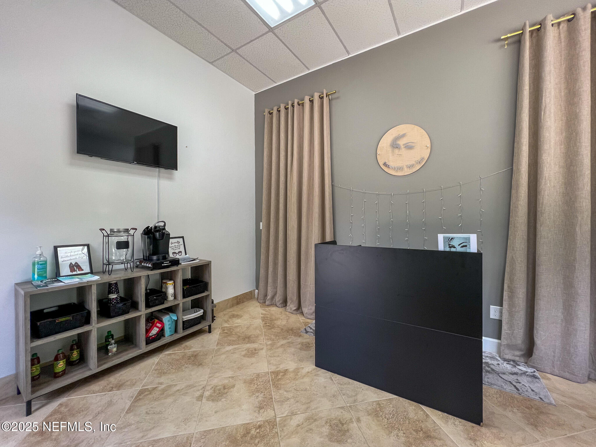 4178 HERSCHEL Street 102