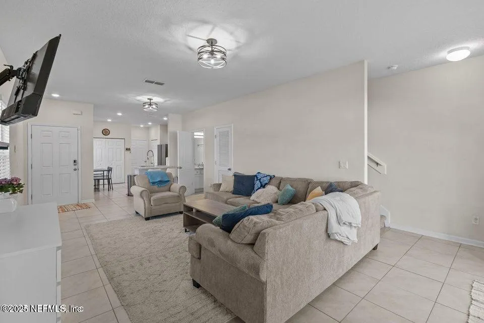 Jacksonville, Florida 32218, United States, 3 Bedrooms Bedrooms, ,3 BathroomsBathrooms,Residential,Active,142620