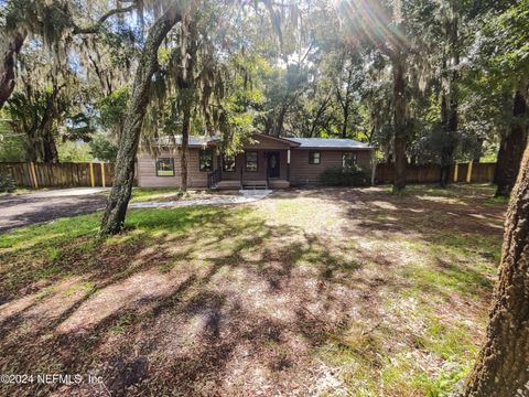 A home in Yulee